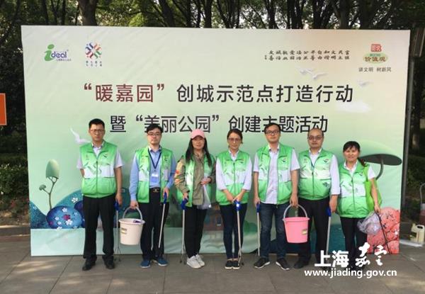 2d5f198cb85c4a36a1c324c8c04a2d70.jpg
